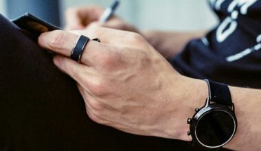 AsteroidOS 2.0 Brings an Open, Linux-Based Replacement OS to More Smartwatches Than Ever