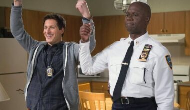 Brooklyn Nine-Nine Creator's New NBC Detective Series Casts Sitcom Veteran & Reveals Philip Marlowe-Like Story Details