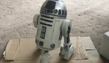 R2D2 Gets New Brains | Hackaday
