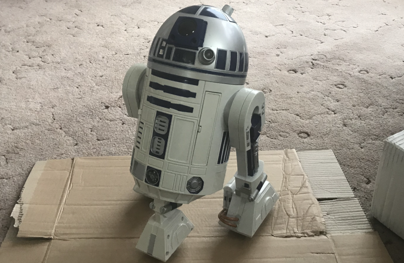 R2D2 Gets New Brains | Hackaday