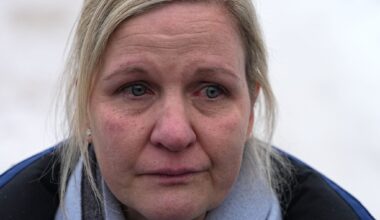 Olympic leader Coventry learns in first political stress test with Los Angeles challenges ahead