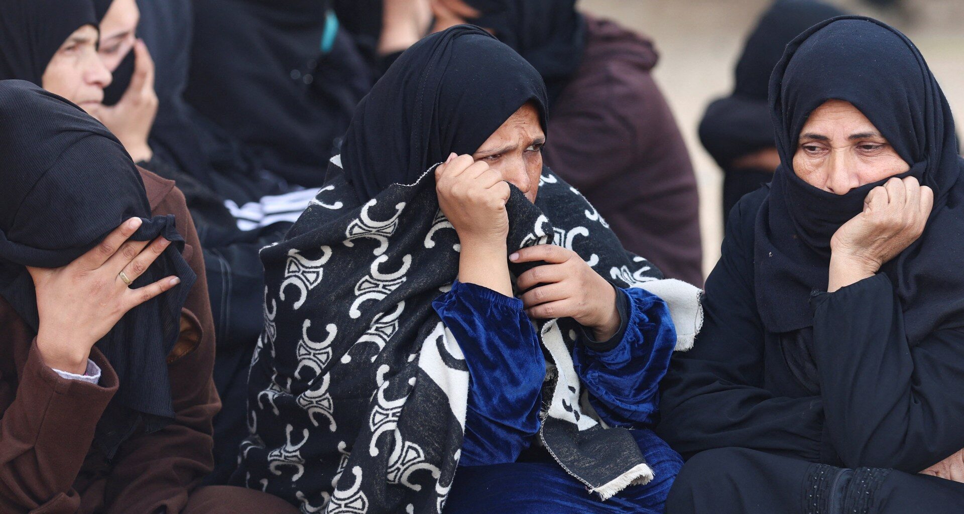 At least 11 Palestinians killed in Israeli attacks across Gaza | Gaza News