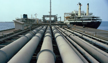 Oil surges on Iran tensions, but Israeli energy stocks lag