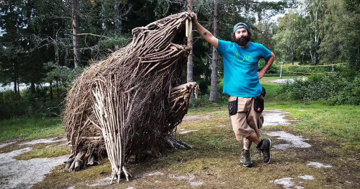 These Enchanting Animal Sculptures Seem to Grow From Nature