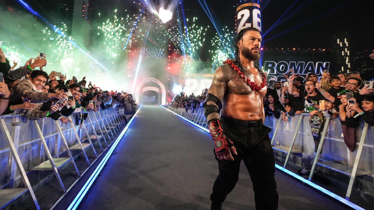 WWE Raw live updates, results, grades: Roman Reigns, Liv Morgan appear after Royal Rumble