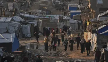 Israel’s ban on 37 aid groups raises concerns over humanitarian access in Gaza