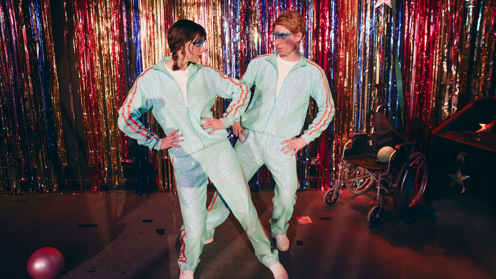 Taylor Swift Releases 'Opalite' Music Video Extended Versions: Watch