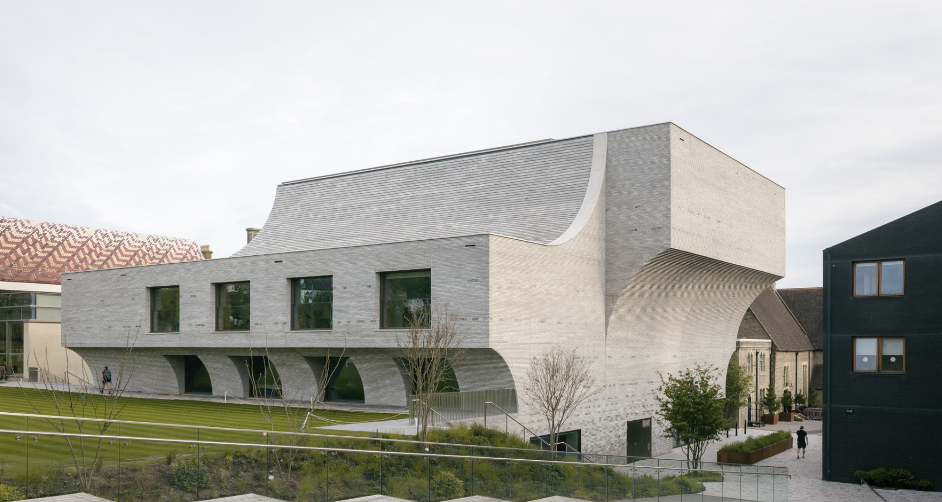 Exterior of a curved theatre