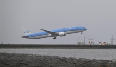 International airlines suspend flights to Tel Aviv amid regional tensions – Middle East Monitor