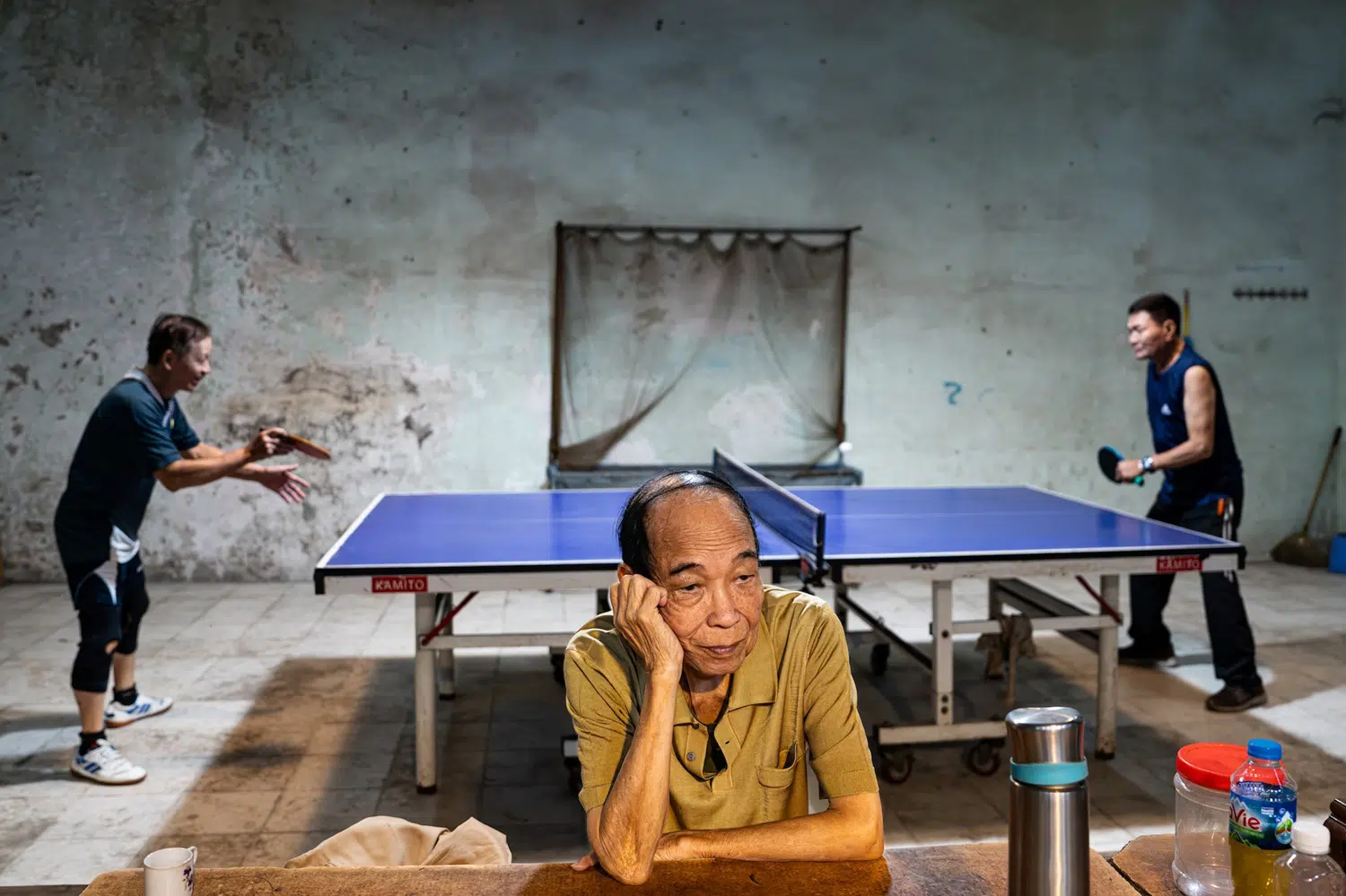 Single Image Winner: Travel Portraits. Rahsan Firtina, “Hanoi, Vietnam.”
