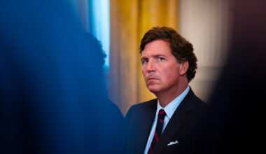 Tucker Carlson attempts to drum up drama in Israel – The Forward