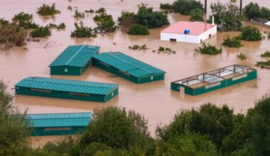 Storm Leonardo slams Spain and Portugal, leaving 1 dead and a girl missing