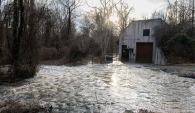 Sewage leak into Potomac river will take weeks longer to fix
