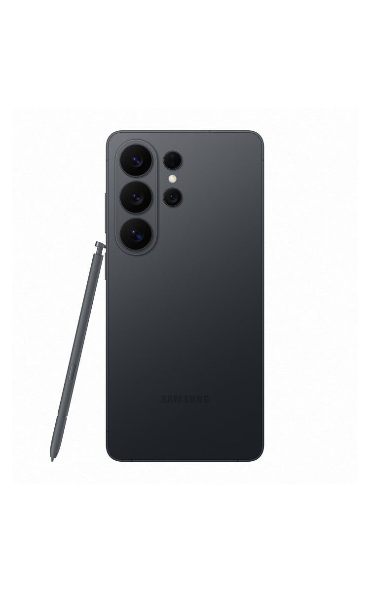 Samsung Galaxy S26 Ultra in black