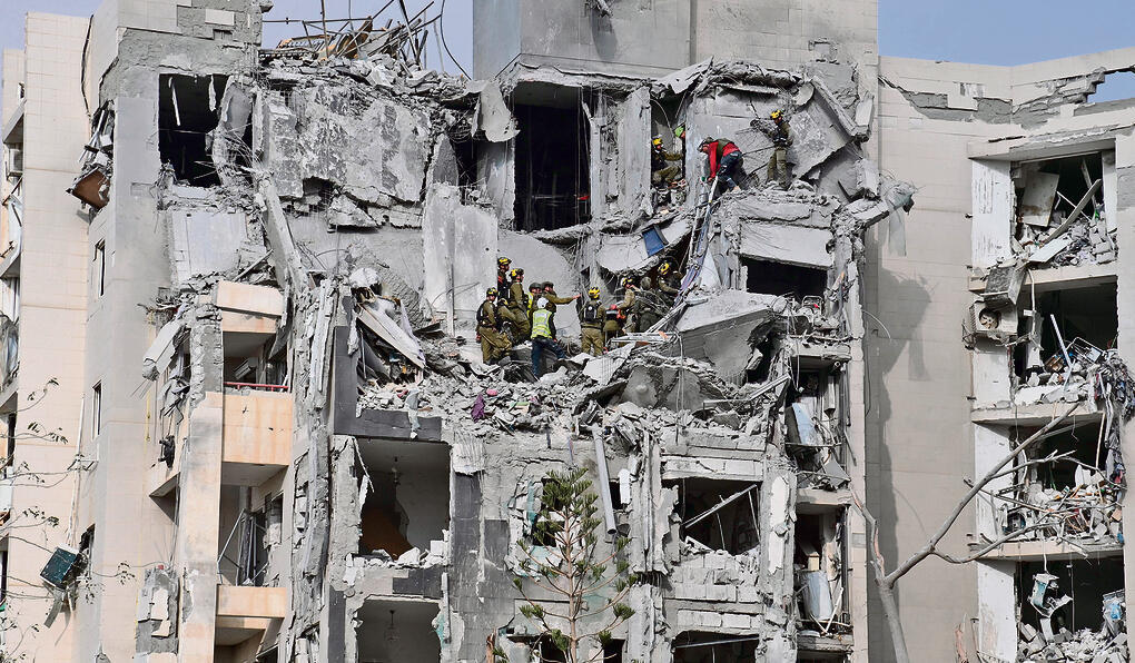 פגיעת טיל איראני בבניין בבאר־שבע במלחמה ביוני, שם נהרגו ארבעה אנשים