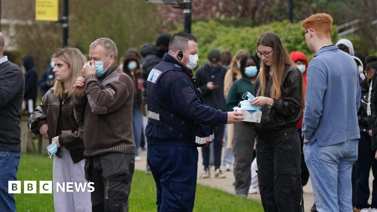 Meningitis outbreak live: Three schools and Kent university confirm cases as students say 'everyone is nervous'