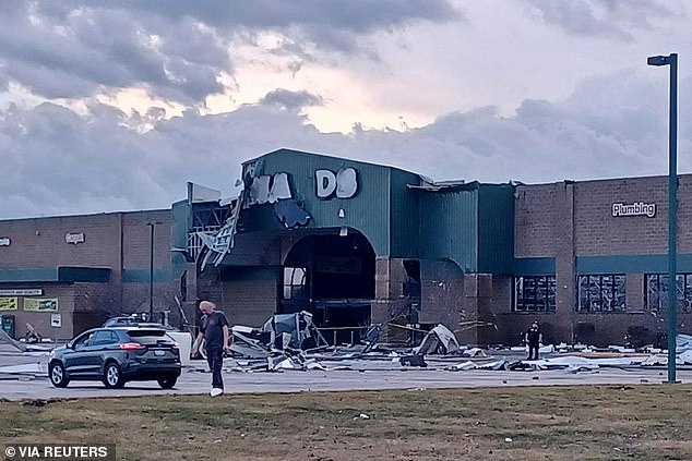 In total, three tornadoes were reported in the Union City and Three Rivers area. At least four people died