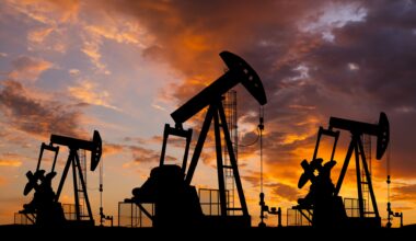 Oil rises as expanding U.S.-Israeli conflict with Iran elevates supply risks