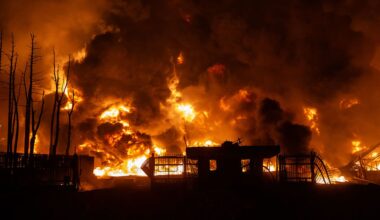 Japan, South Korea stocks tumble over 6% as oil tops $100 amid broader Asia market rout