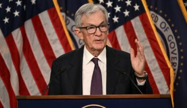 5 things to know before the market opens Thursday