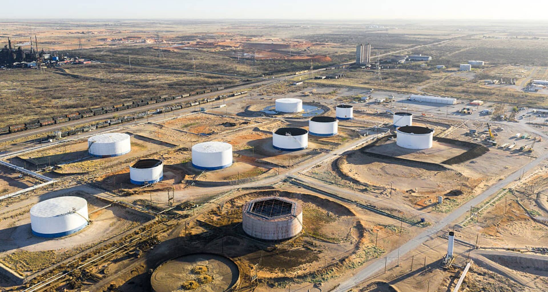 Oil prices rise as Trump’s Hormuz ultimatum keep markets on edge