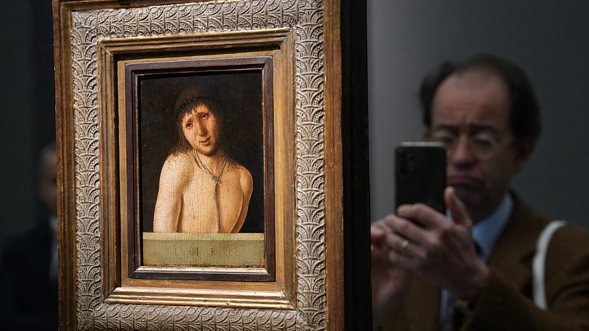 Italy buys devotional early Renaissance painting for €12 million under art patrimony policy