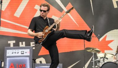 Franz Ferdinand call out ‘warmongering murderers’ IDF and their song theft in propaganda video