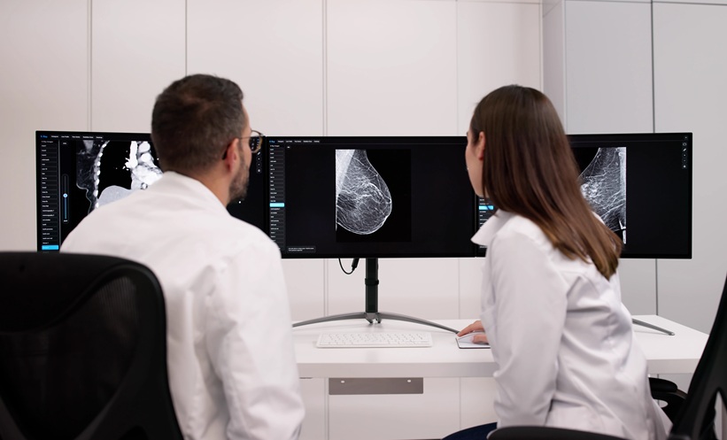 Scientists Discover Molecule that Blocks Breast Cancer