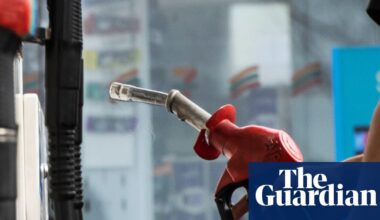 ASX plunges with $130bn wiped from sharemarket amid spike in oil prices over Middle East crisis | Business