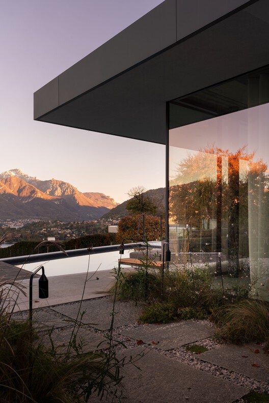 Casabella di Como / Tuckey Design Studio - Image 2 of 33