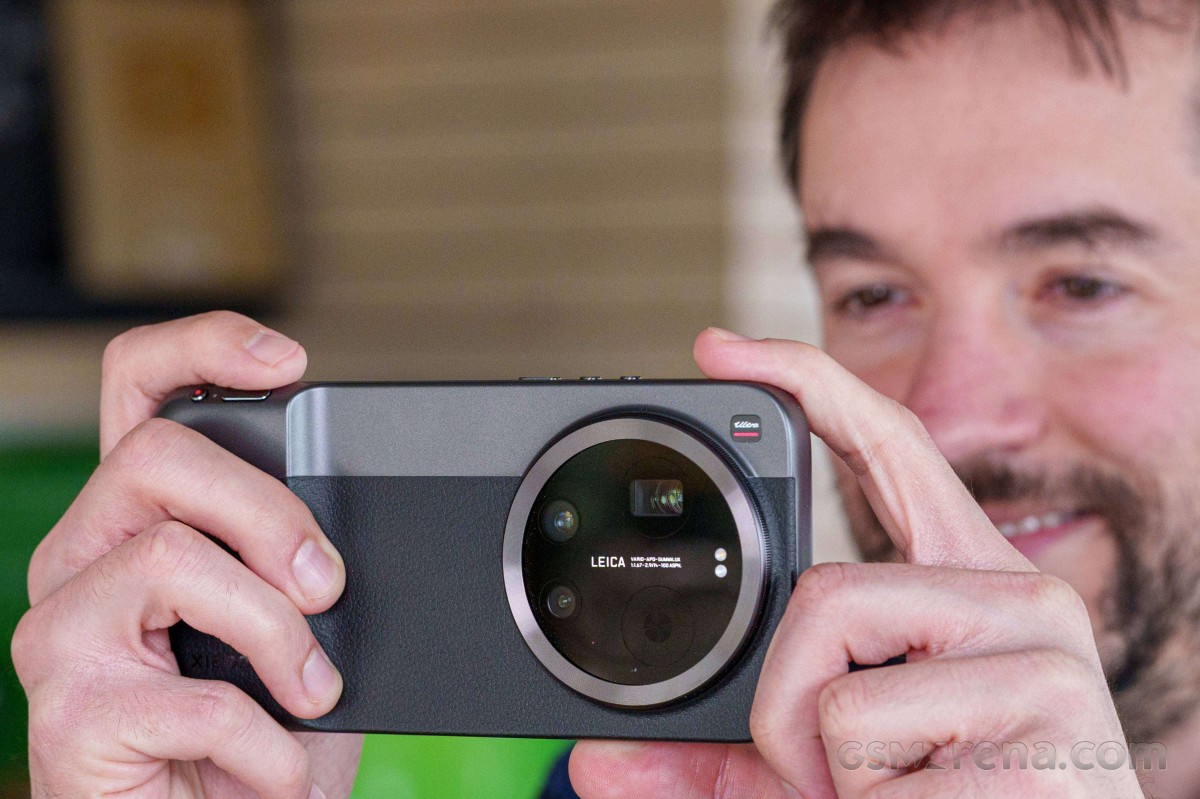 Xiaomi 17 Ultra Photography Kit and Photography Kit Pro hands-on