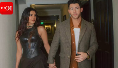 Nick Jonas reveals Priyanka Chopra's bedroom habit; calls it 'NIGHTMARE MATERIAL' - Watch |