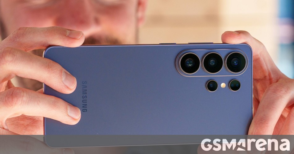 The Galaxy S26 Ultra doesn't use a periscope zoom lens - here's why that matters