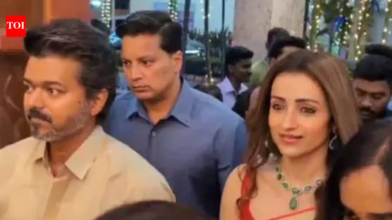 Vijay and Trisha Krishnan seen together at reception; Netizens REACT | Tamil Movie News