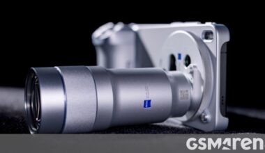 vivo X300 Ultra's 200MP periscope telephoto camera detailed