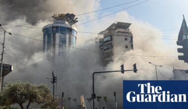 ‘The memories stay behind’: hundreds of thousands flee the Israeli bombs in Beirut | Lebanon