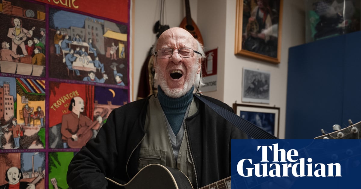 Singing the news: the story of Italy’s last ‘cantastorie’ – still performing in his 90s | Music