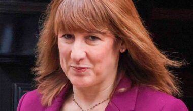 Rachel Reeves to 'punish' state pensioners with modest private pension pots