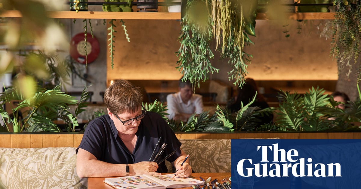 Quick on the draw: the worldwide appeal of sketching 100 people in a week | Art