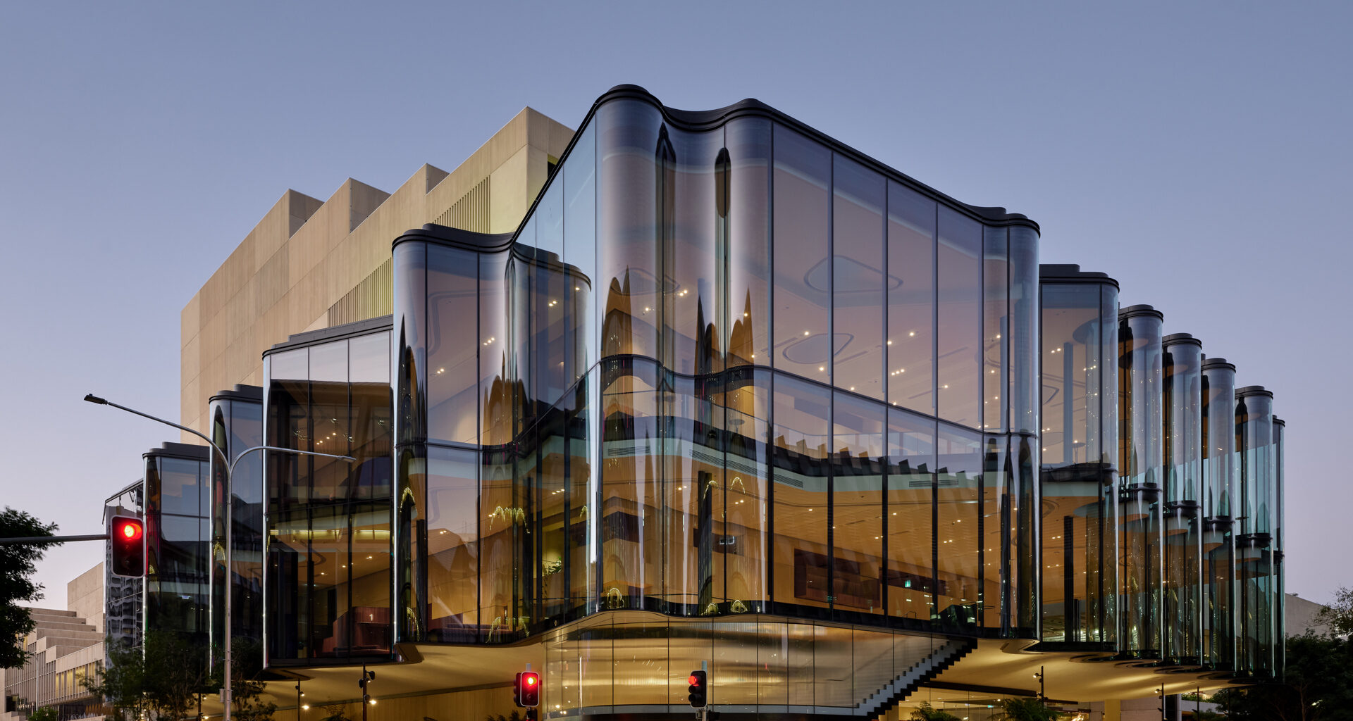 The Glasshouse Theater / Blight Rayner Architecture + Snøhetta