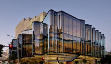 The Glasshouse Theater / Blight Rayner Architecture + Snøhetta