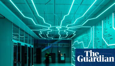 Prolonged high oil prices could ‘crimp’ AI boom, WTO warns | Global economy