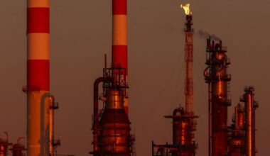 Image for Zelenskiy urges allies to keep up pressure on Russia ahead of talks with US