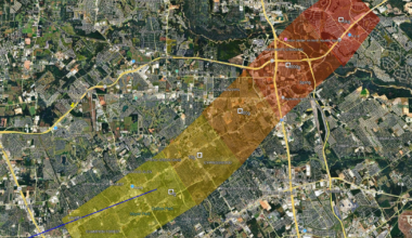 NASA: Houston 'booms' caused by meteor; meteorites may be in the area