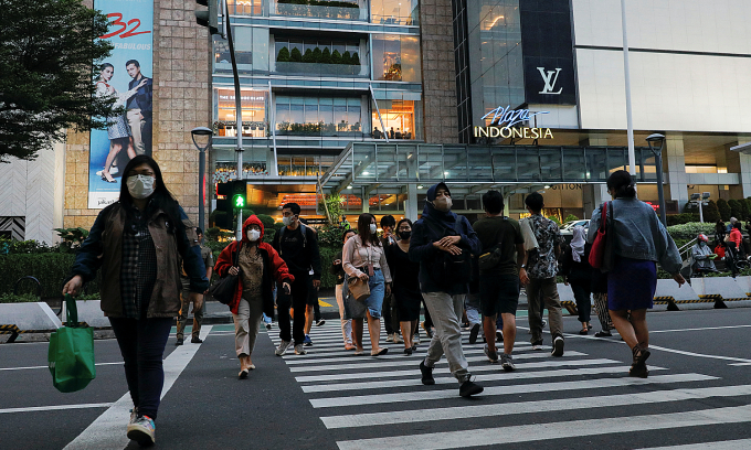 Southeast Asia's largest economy to allow employees to work from home amid energy crisis