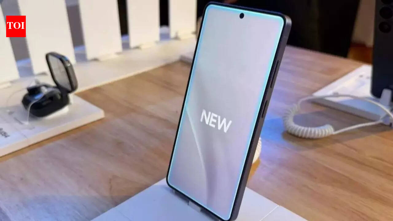 Samsung Galaxy s26: Samsung brings AirDrop support to Galaxy S26 series and other phones: List of countries supported |