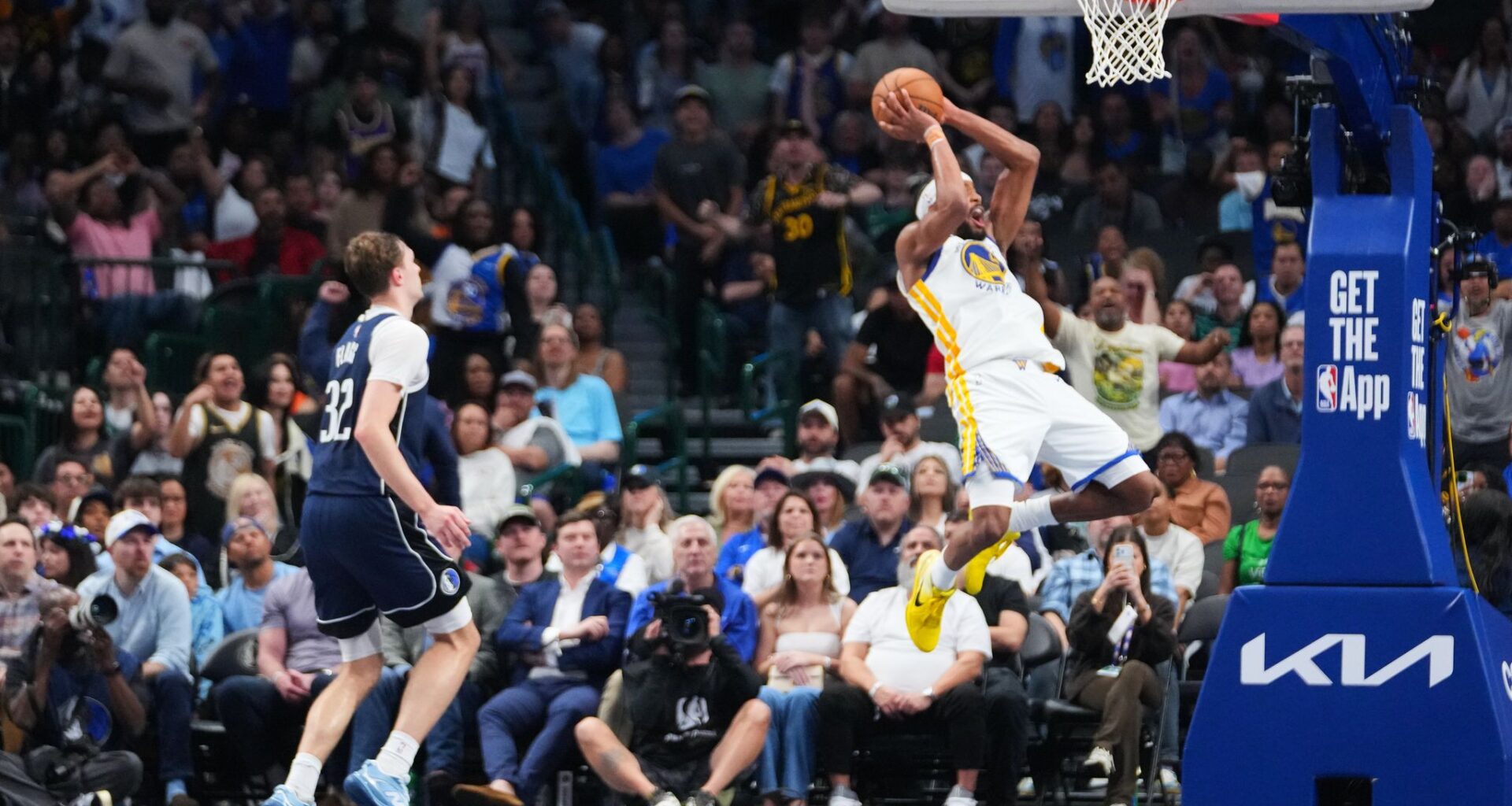 Warriors’ Green backtracks after blaming wet court for Moody’s injury