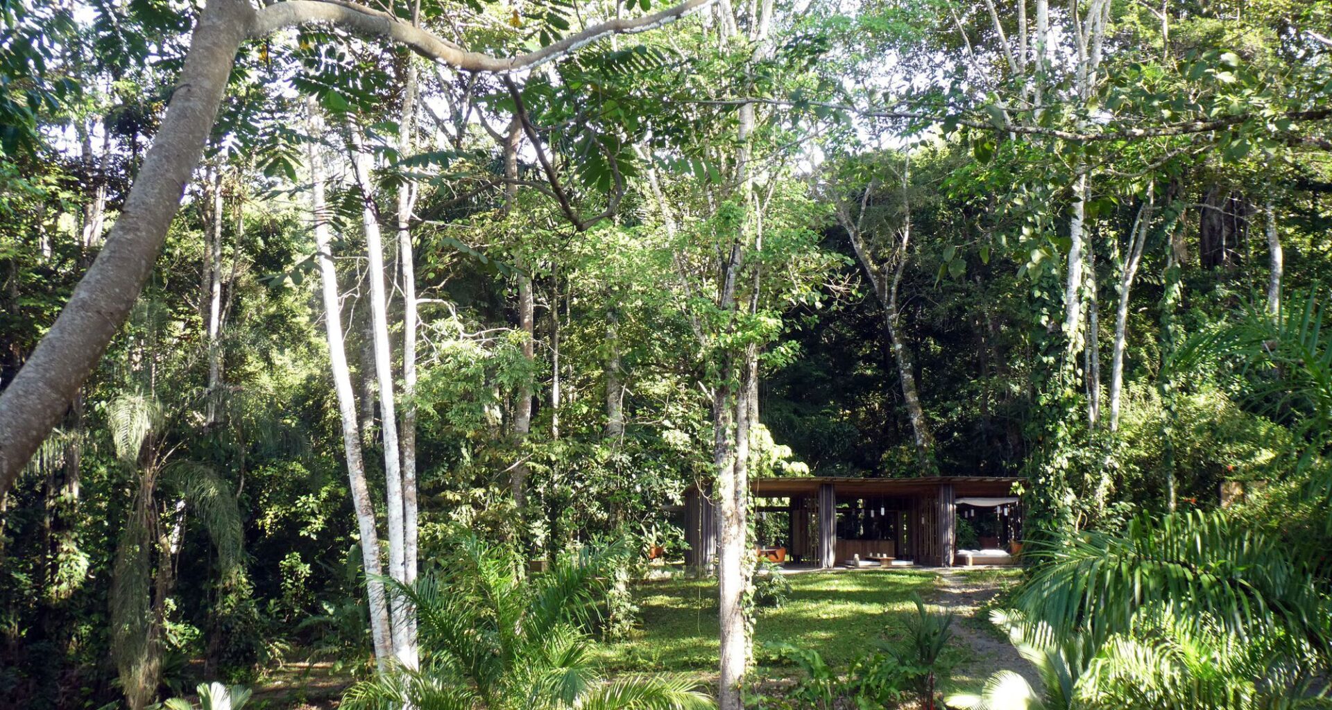 Negotiating Boundaries: Climate and the Building Envelope in Central American Architecture