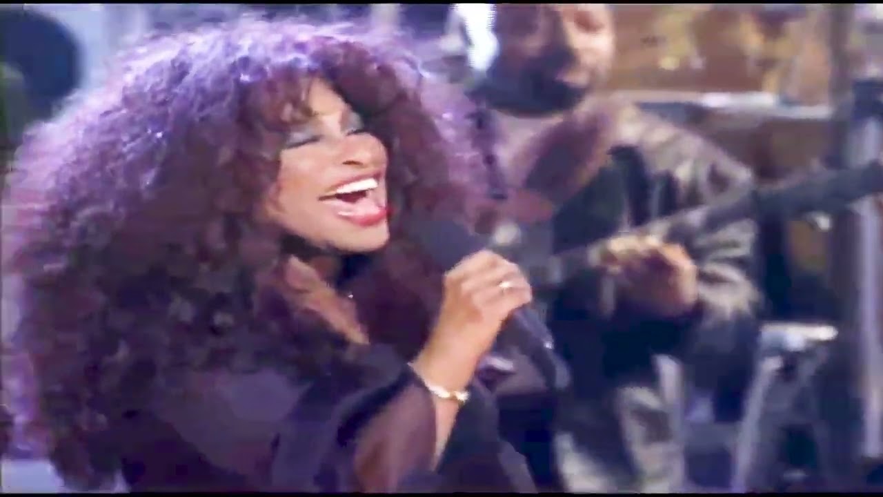 Chaka Khan + Whitney Houston - I'm Every Woman (1999) - YouTube
