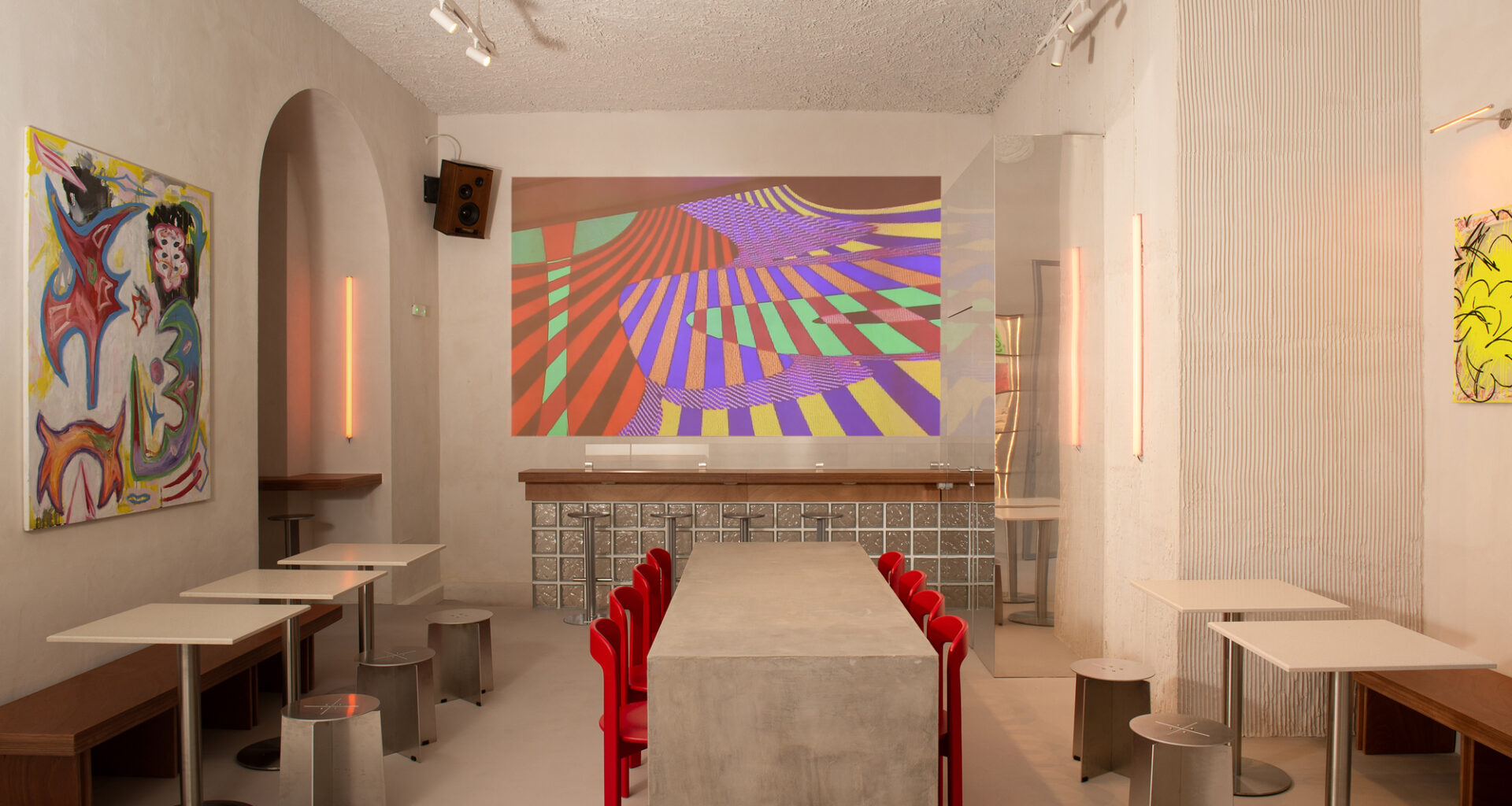 Frissón Cultural Space / On Form Studio